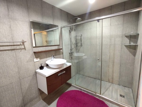 Picture of 2 bed Condo in Silom Condominuim Bang Rak District C017756