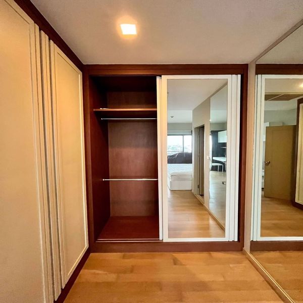 Picture of 1 bed Condo in Noble Reveal Khlong Tan Nuea Sub District C017759