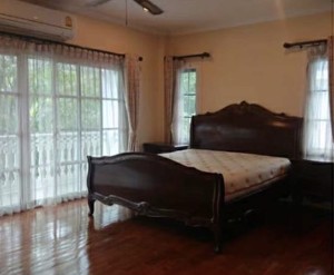 Picture of 4 bed House  Samrong Nuea Sub District H017783