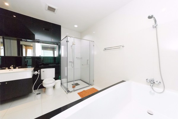 Picture of 1 bed Condo in The Address Chidlom Lumphini Sub District C017784