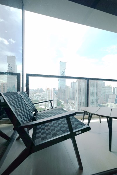 รูปภาพ 2 ห้องนอน Condo ในโครงการ The Lofts Silom Silom Sub District C017827