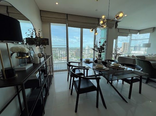 Picture of 3 bed Condo in Fullerton Sukhumvit Khlongtoei Sub District C017832