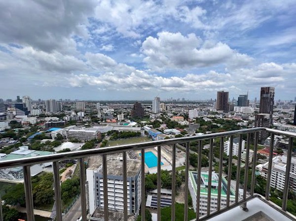 Picture of 3 bed Condo in Fullerton Sukhumvit Khlongtoei Sub District C017832