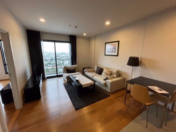 Picture of 1 bed Condo in The Vertical Aree Samsennai Sub District C017884