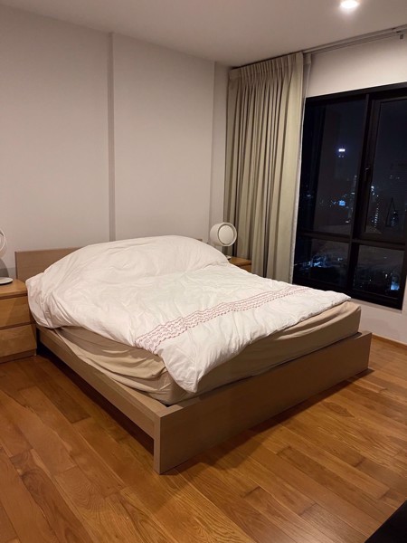 Picture of 1 bed Condo in The Vertical Aree Samsennai Sub District C017884