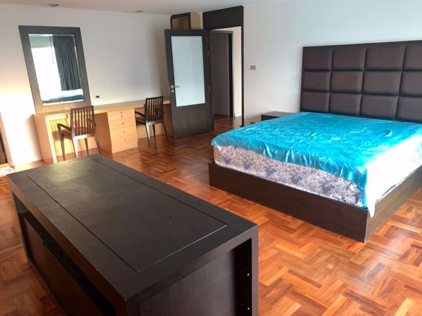 Picture of 2 bed Condo in Green Peace Mansion Phayathai District C017985