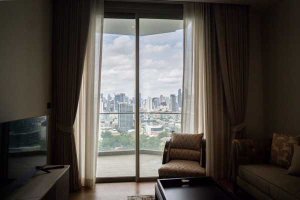 Picture of 2 bed Condo in Magnolias Waterfront Residences Khlong Ton Sai Sub District C017996