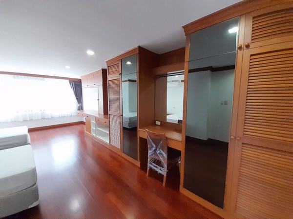 Picture of 3 bed Condo in Acadamia Grand Tower Khlong Tan Nuea Sub District C018001