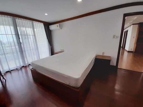 Picture of 3 bed Condo in Acadamia Grand Tower Khlong Tan Nuea Sub District C018001