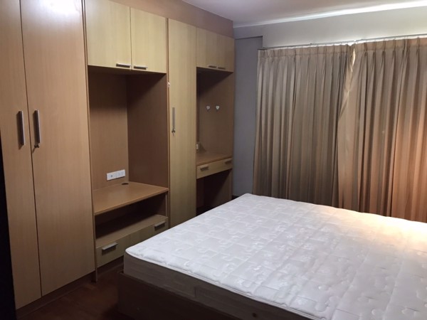 Picture of 2 bed Condo in Navin Court Pathum Wan District C018011