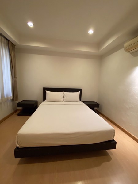 รูปภาพ 2 ห้องนอน Condo ในโครงการ Viscaya Private Residences Khlong Tan Nuea Sub District C018016