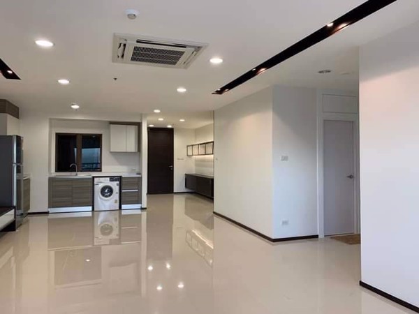 Picture of 2 bed Condo in Central City East Tower Bang Na Sub District C018023