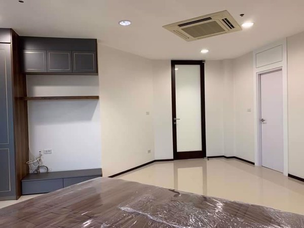 Picture of 2 bed Condo in Central City East Tower Bang Na Sub District C018023