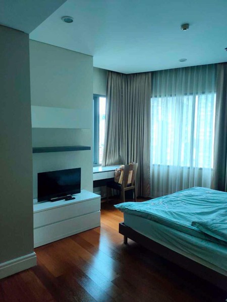 Picture of 1 bed Condo in Bright Sukhumvit 24 Khlongtan Sub District C018029