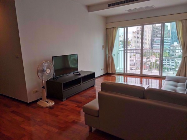 Picture of 2 bed Condo in Noble Ora Khlong Tan Nuea Sub District C018054