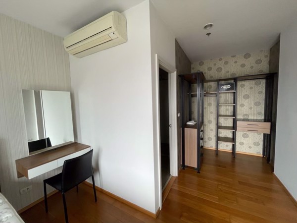 Picture of 2 bed Condo in The Vertical Aree Samsennai Sub District C018082