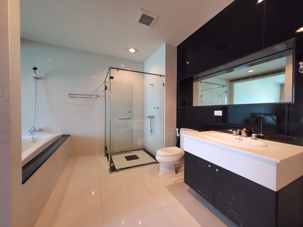 รูปภาพ 1 ห้องนอน Condo ในโครงการ The Address Chidlom Lumphini Sub District C018085