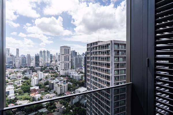 Picture of 1 bed Condo in The ESSE Sukhumvit 36 Khlongtan Sub District C018110