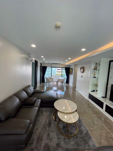 Picture of 3 bed Penthouse in Ruamjai Heights Khlong Toei Nuea Sub District P018112