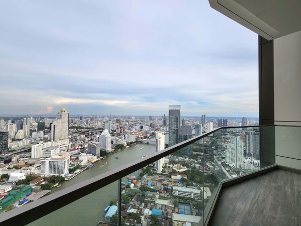 Picture of 1 bed Condo in Magnolias Waterfront Residences Khlong Ton Sai Sub District C018118