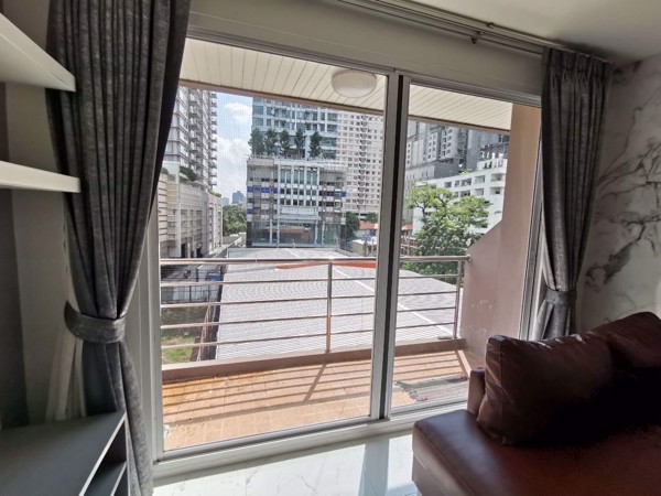 Picture of 2 bed Condo in Serene Place Sukhumvit 24 Khlongtan Sub District C018128