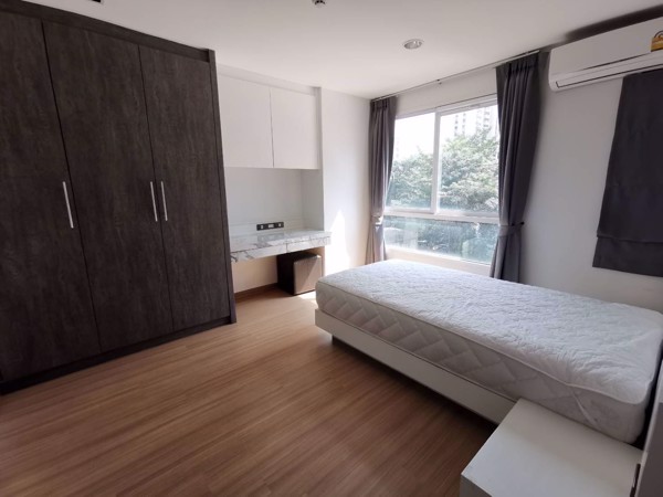 Picture of 2 bed Condo in Serene Place Sukhumvit 24 Khlongtan Sub District C018128