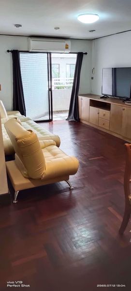 Picture of 2 bed Condo in Richmond Palace Khlong Tan Nuea Sub District C018135