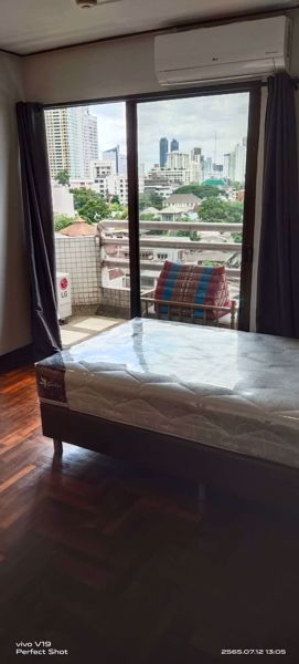 Picture of 2 bed Condo in Richmond Palace Khlong Tan Nuea Sub District C018135