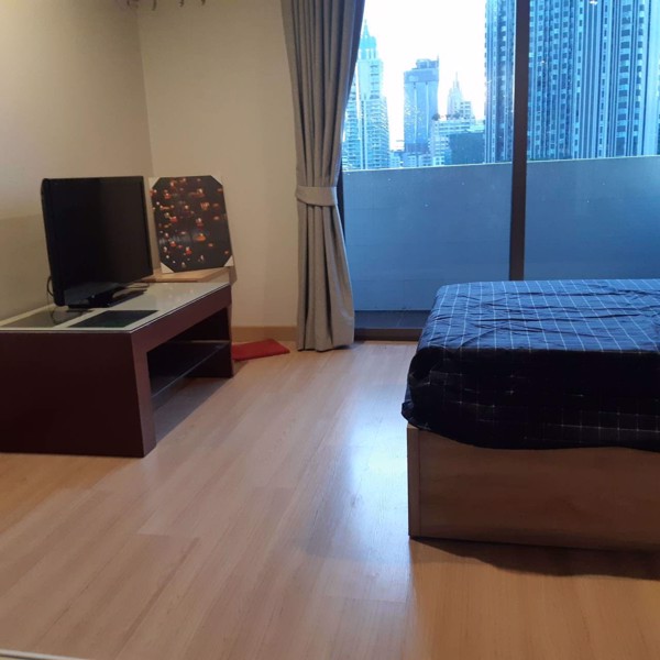 Picture of 2 bed Condo in Park Ploenchit Khlong Toei Nuea Sub District C018149