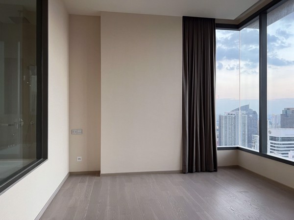 Picture of 2 bed Condo in The ESSE Asoke Khlong Toei Nuea Sub District C018166