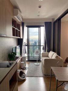 Picture of 1 bed Condo in M Jatujak Chomphon Sub District C018209