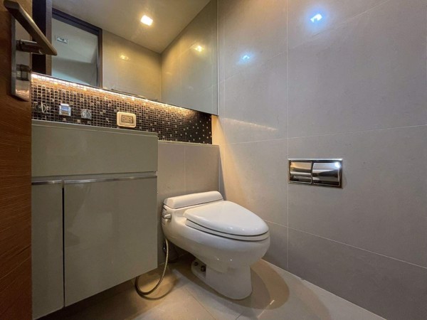 รูปภาพ 2 ห้องนอน Condo ในโครงการ The Address Sathorn Silom Sub District C018214