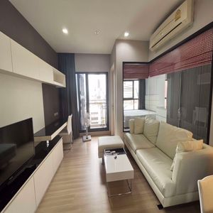 Picture of 1 bed Condo in Urbano Absolute Sathon-Taksin Khlong Ton Sai Sub District C07632