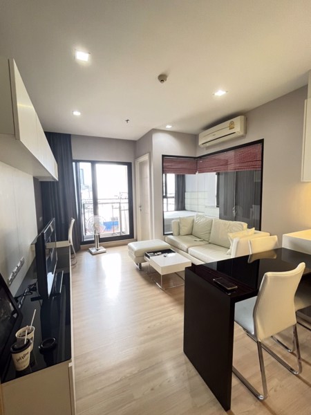 Picture of 1 bed Condo in Urbano Absolute Sathon-Taksin Khlong Ton Sai Sub District C07632