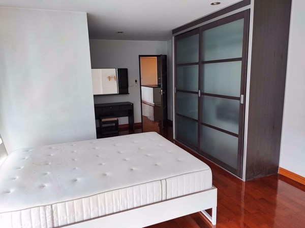 Picture of 3 bed Condo in The Peaks Residence Khlong Toei Nuea Sub District C018222