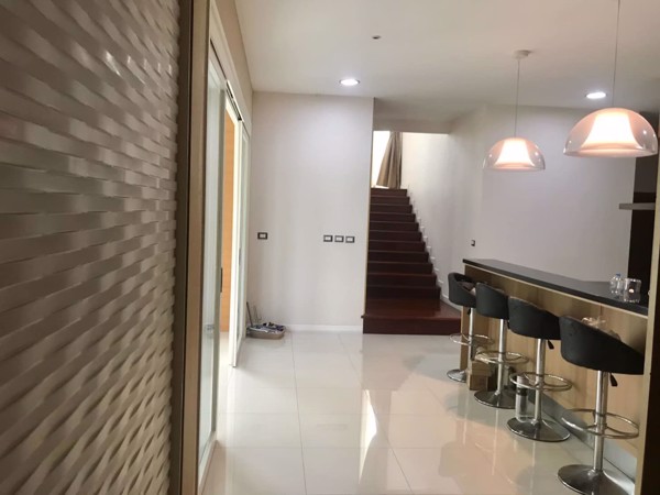 Picture of 6 bed House in Windmill Park  Bang Kaeo Sub District H018237