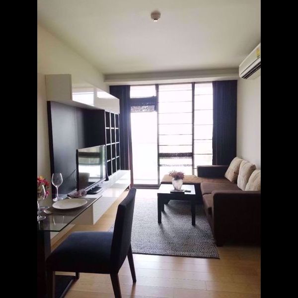 Picture of 1 bed Condo in Via 49 Khlong Tan Nuea Sub District C018247