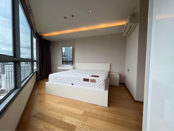 Picture of 2 bed Condo in H Sukhumvit 43 Khlong Tan Nuea Sub District C018253