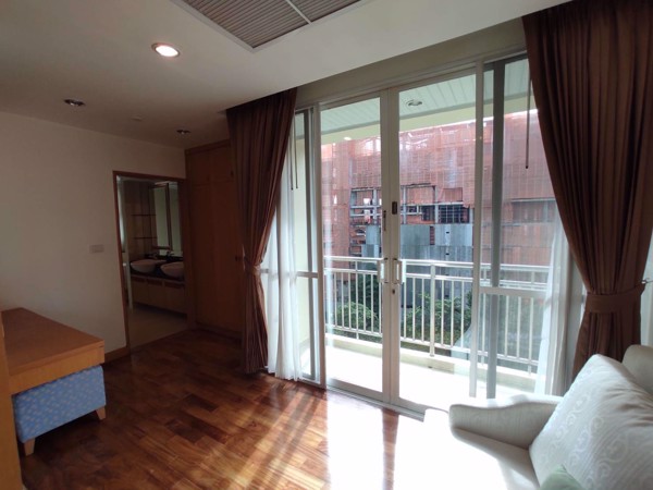 Picture of 3 bed Condo in GM Height Khlongtoei Sub District C018270