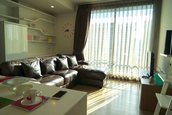 Picture of 1 bed Condo in Pyne by Sansiri Thanonphetchaburi Sub District C018288