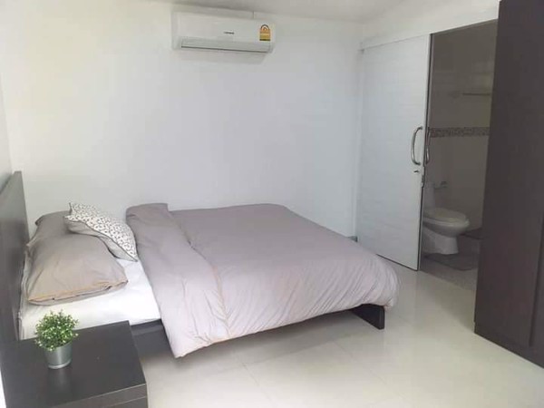 Picture of 3 bed Condo in Swasdi Mansion Khlong Toei Nuea Sub District C018301