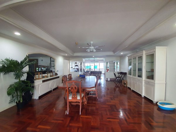 Picture of 4 bed Condo in GM Mansion Khlongtan Sub District C018322