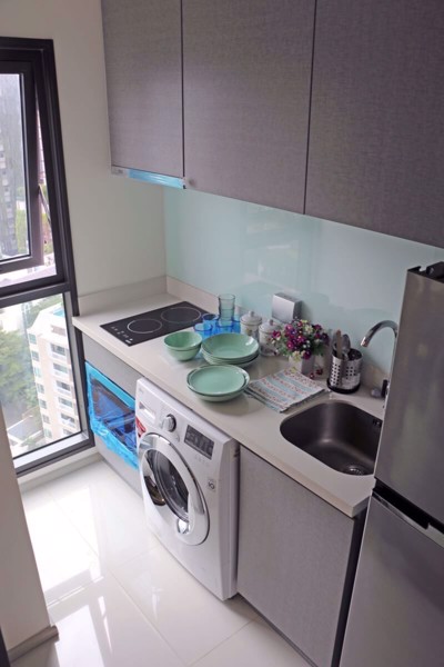 Picture of 1 bed Condo in Rhythm Sukhumvit 36-38 Phra Khanong Sub District C018329