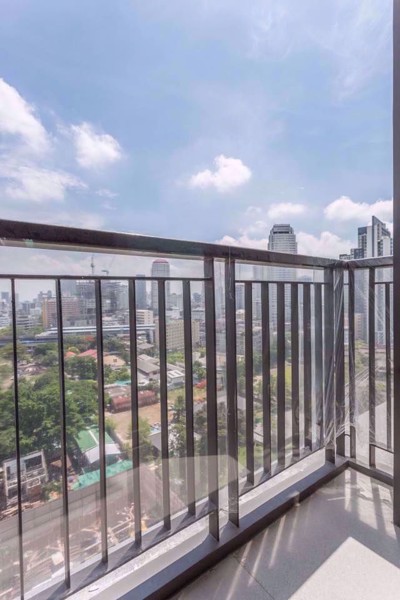 Picture of 1 bed Condo in Rhythm Sukhumvit 36-38 Phra Khanong Sub District C018331