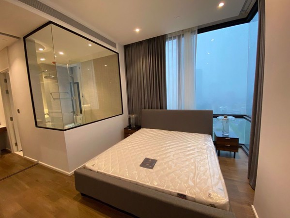 Picture of 2 bed Condo in MUNIQ Langsuan Pathum Wan District C018396