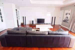 Picture of 4 bed Condo in Kiarti Thanee City Mansion Khlong Toei Nuea Sub District C018415