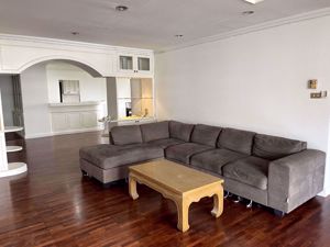 Picture of 3 bed Condo in DS Tower 1 Sukhumvit 33 Khlong Tan Nuea Sub District C018462