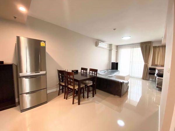 Picture of 2 bed Condo in Supalai Oriental Place Sathorn-Suanplu Sathon District C018480