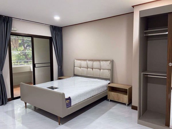 Picture of 2 bed Condo in Prestige Towers Khlong Toei Nuea Sub District C018465