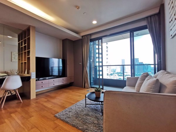 Picture of 2 bed Condo in The Lumpini 24 Khlongtan Sub District C018561